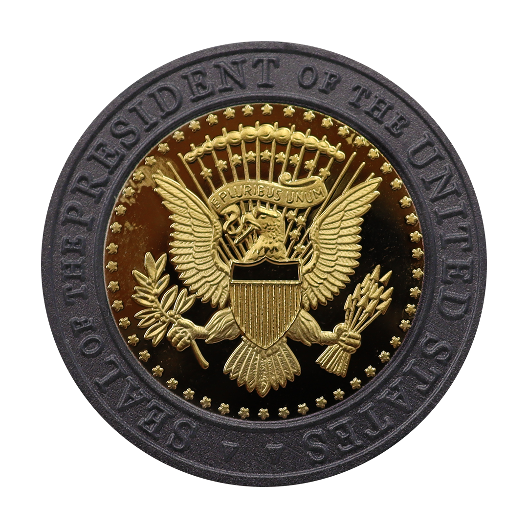 Trump 2024 Black and Gold Coin